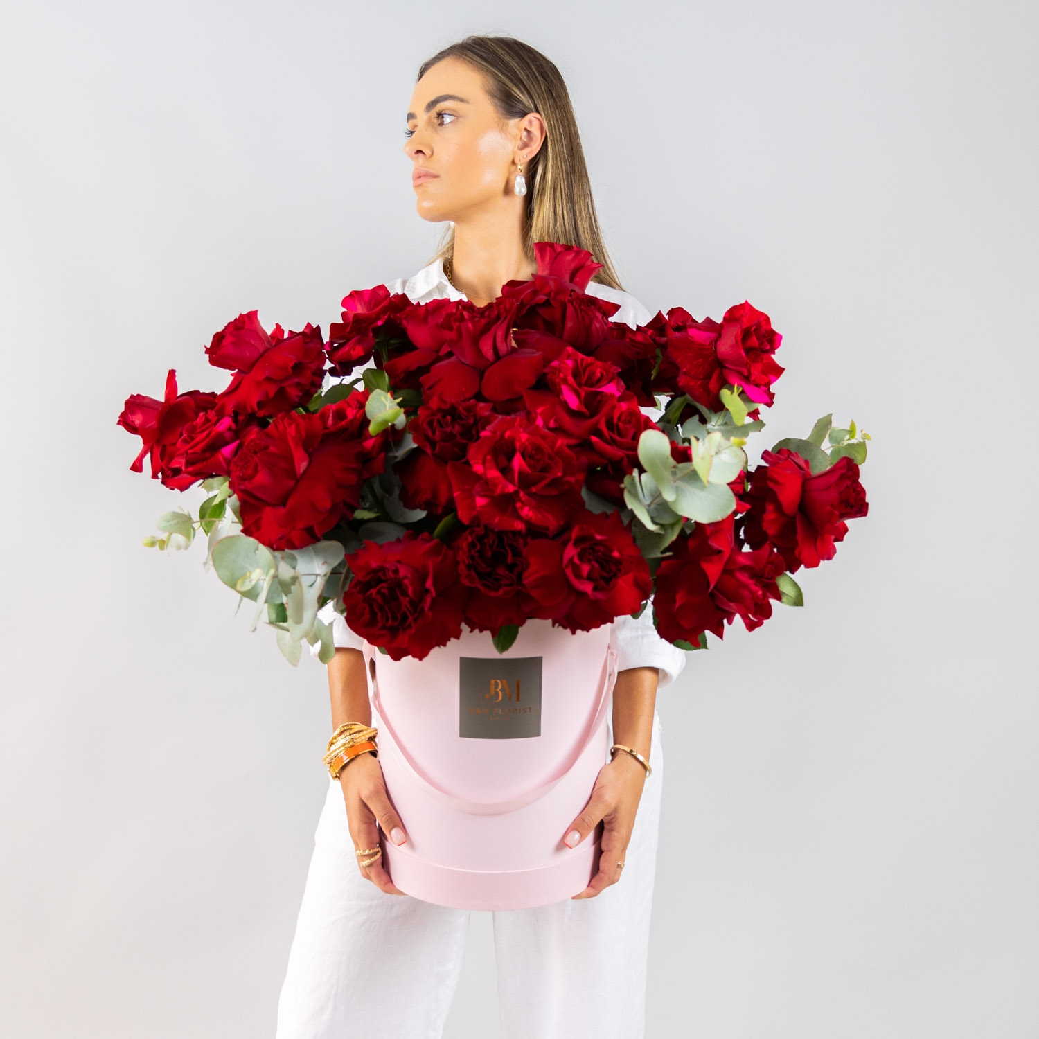 Buy Flowers in Sydney (SameDay Delivery!) B & M Florist