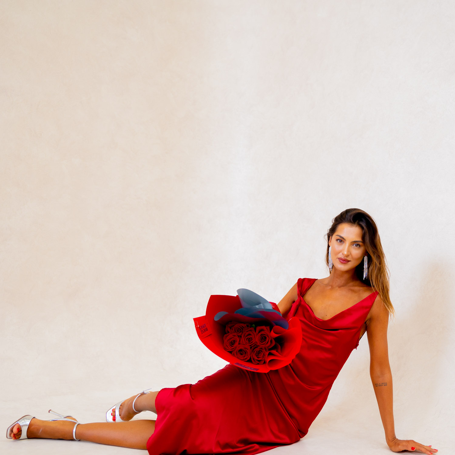 Valentine's Day Flowers - 6 Red Rose Bouquet - Image 6