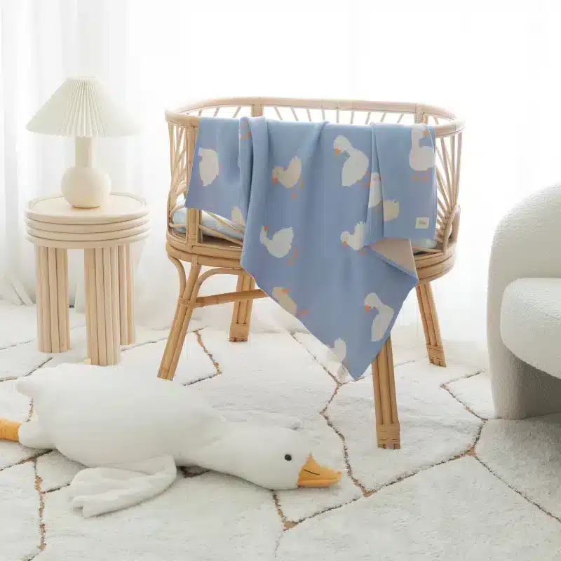 Bla24 blueducks blanket 01 square