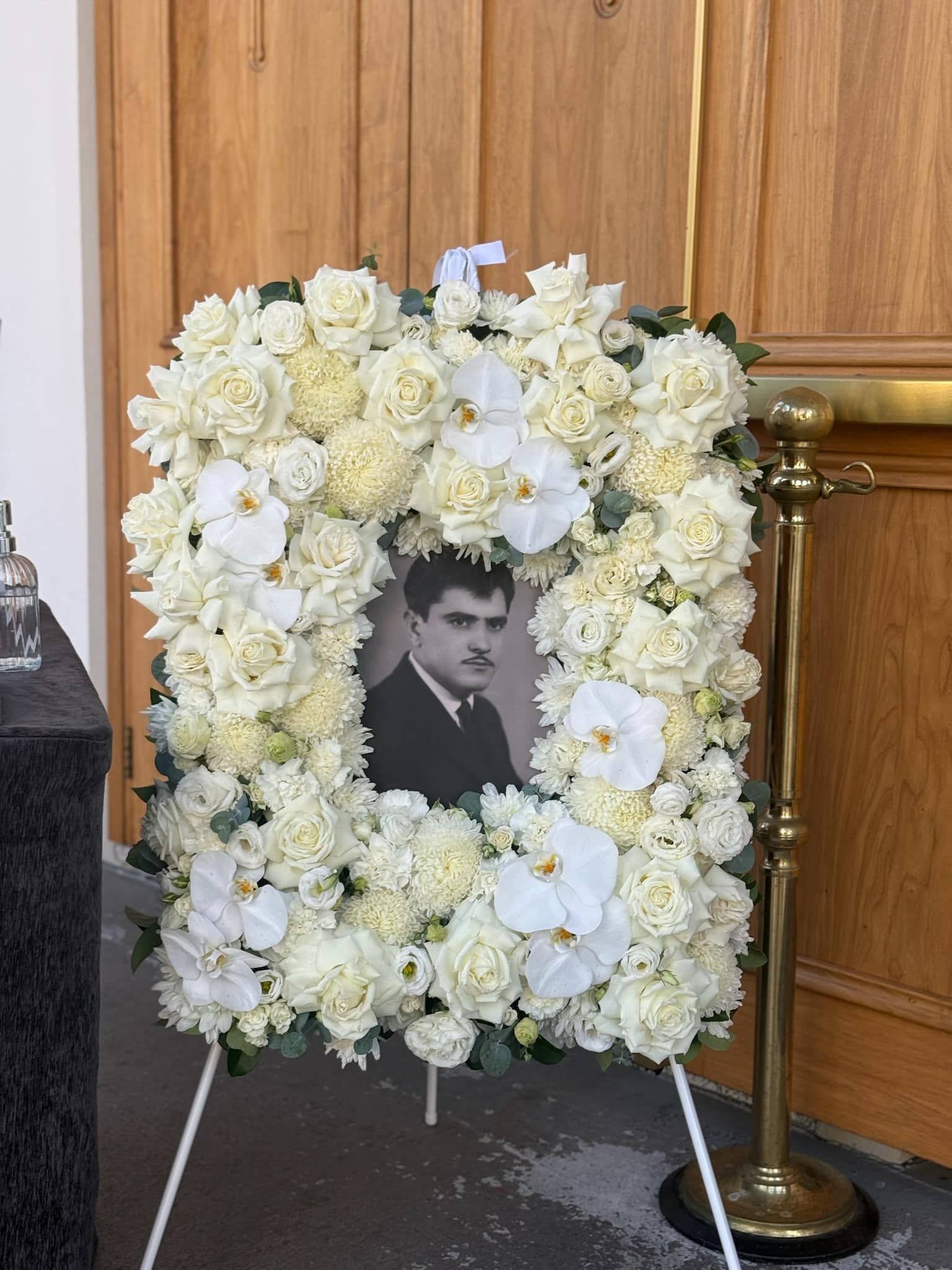 Custom photo frame funeral