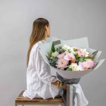 Seasonal Signature Bouquet - A Selection of the Season's Best
